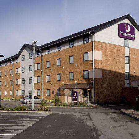 Premier Inn Manchester West Didsbury Extérieur photo