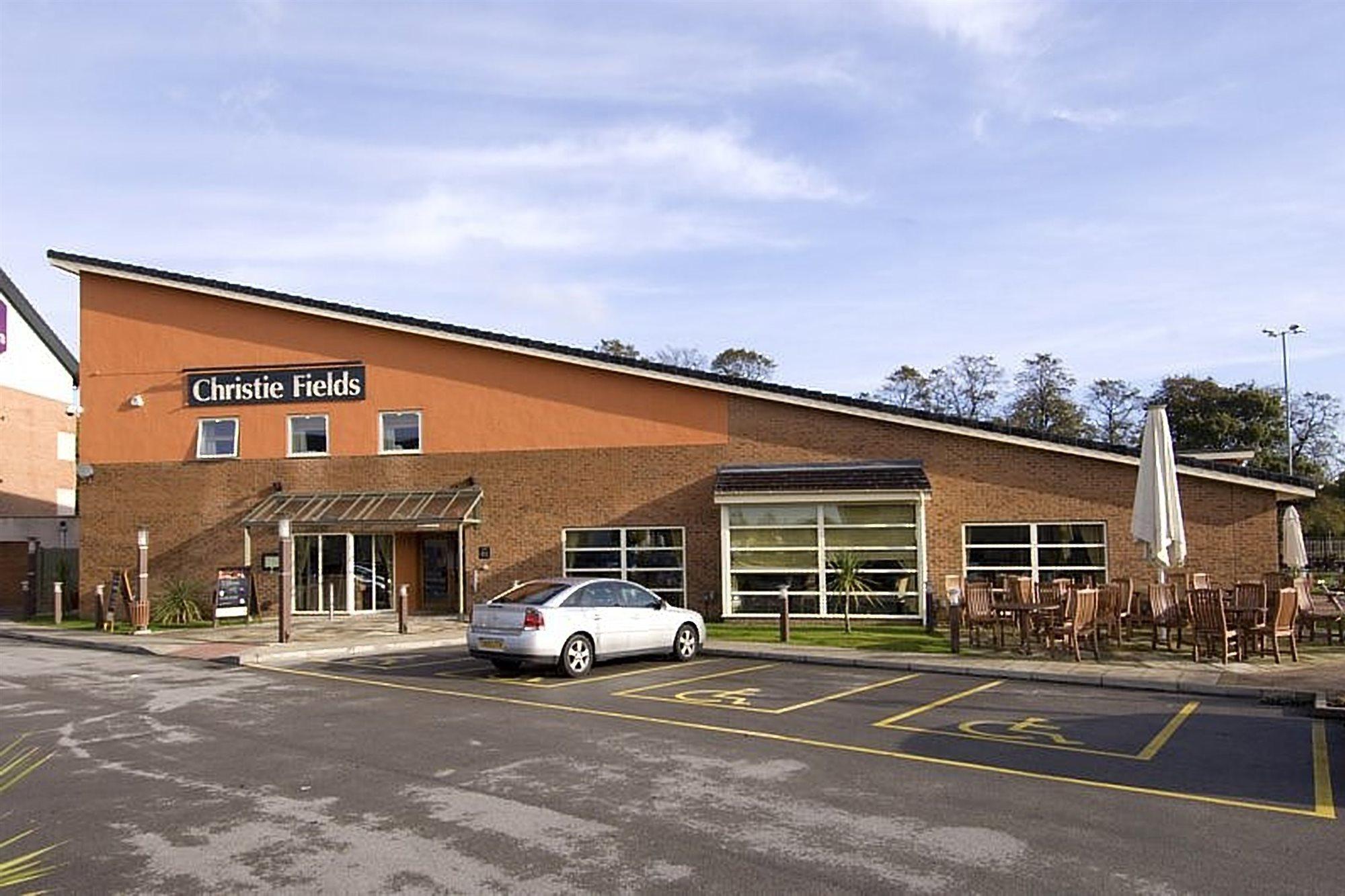 Premier Inn Manchester West Didsbury Extérieur photo