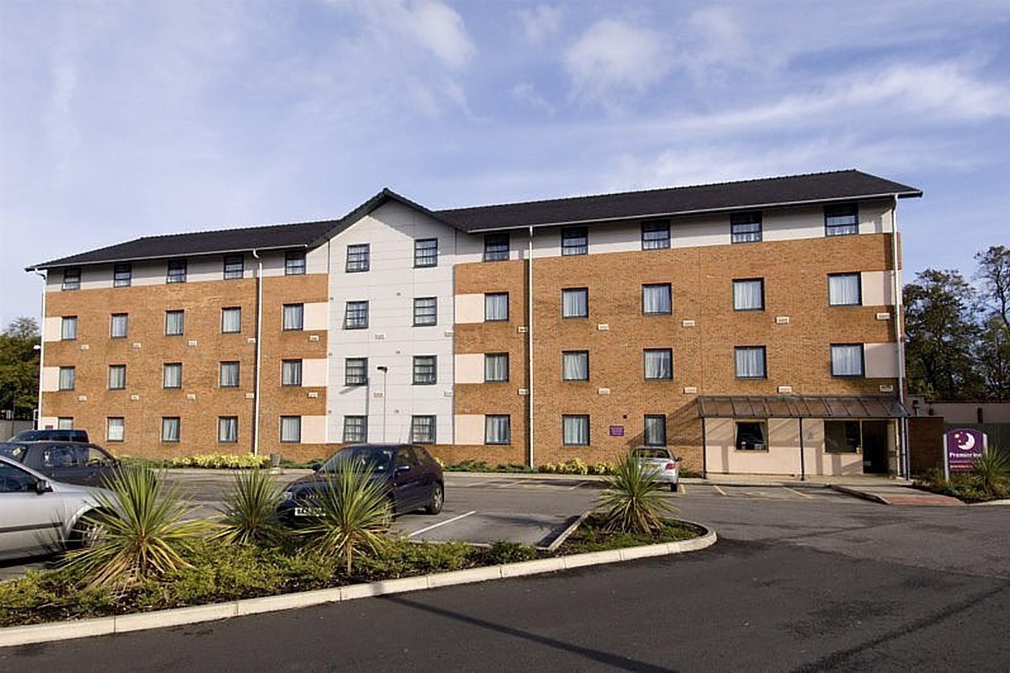 Premier Inn Manchester West Didsbury Extérieur photo