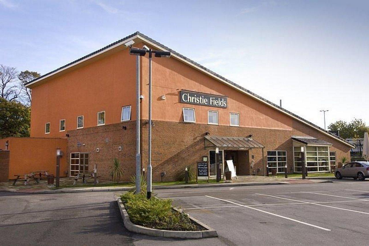 Premier Inn Manchester West Didsbury Extérieur photo